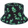 Chapeau bob noir et vert