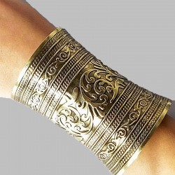 Long gold cuff bracelet vintage
