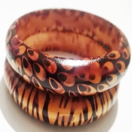 Set of 2 African handmade bracelets in wood