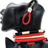 Collier africain rouge avec des boucles d’oreilles