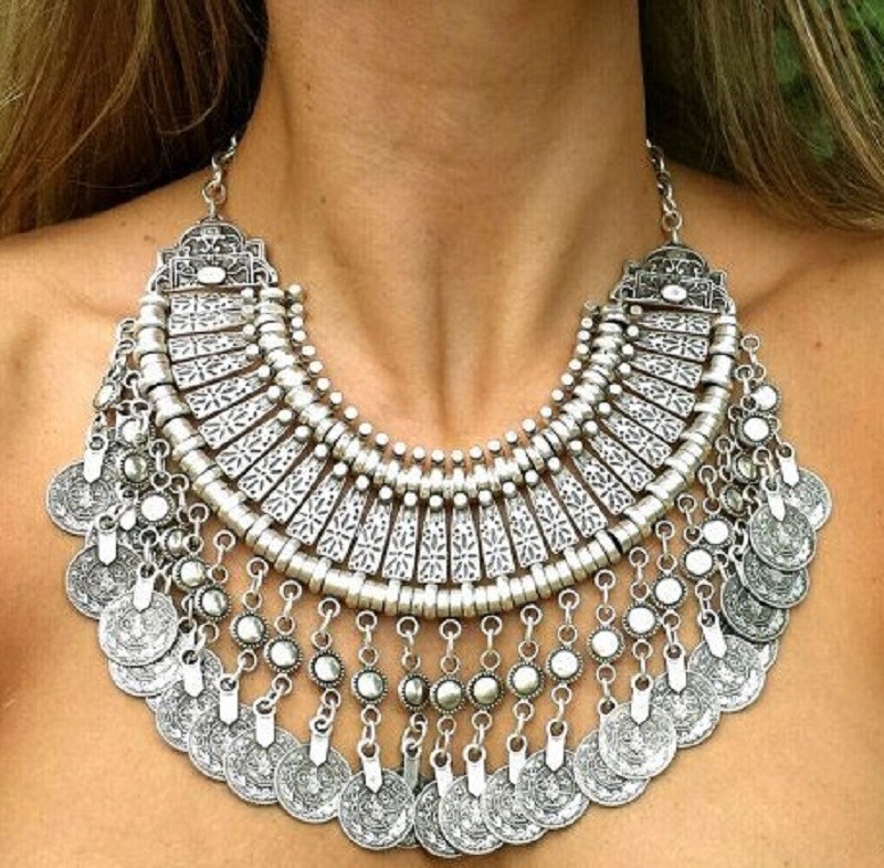 Boho-chic Silver Vintage Ethnic Necklace display picture 2