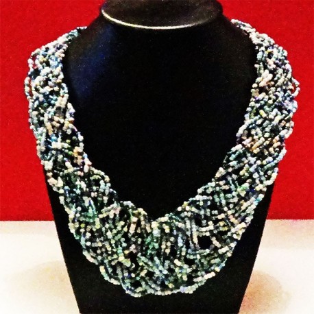 Blue and white beads necklace