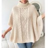 Poncho da donna beige con dolcevita