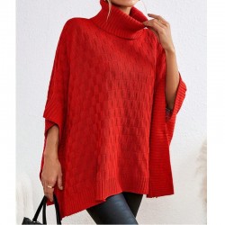 Poncho rouge à col roulé en laine