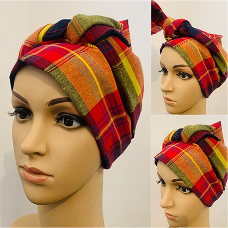 Turbante in madras multicolori rossi
